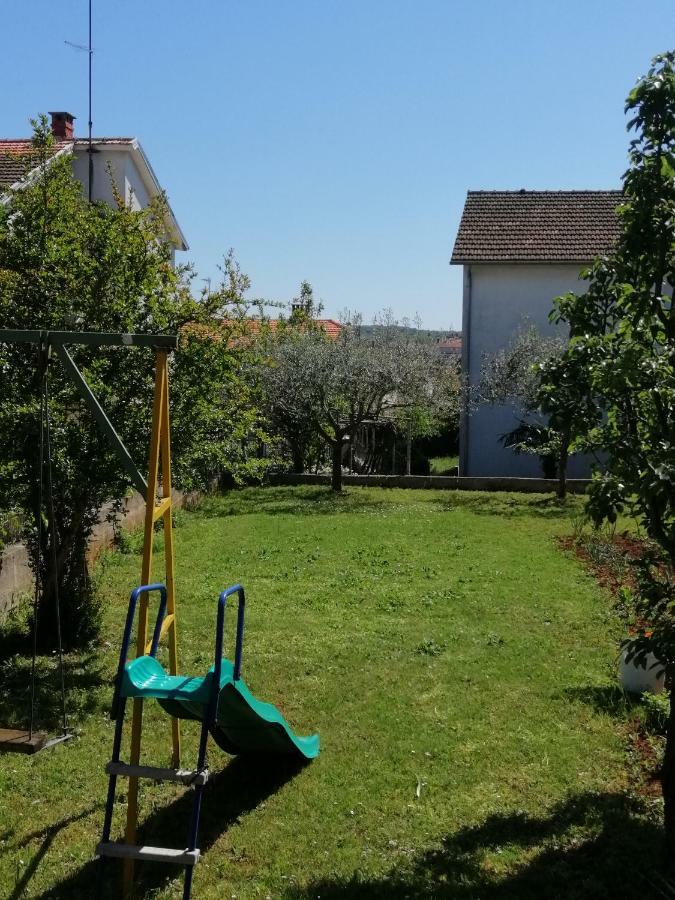 Apartman Suzy Póla Kültér fotó